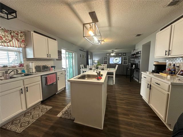 102 WHEATFIELD CIRCLE, Sanford, FL 32771