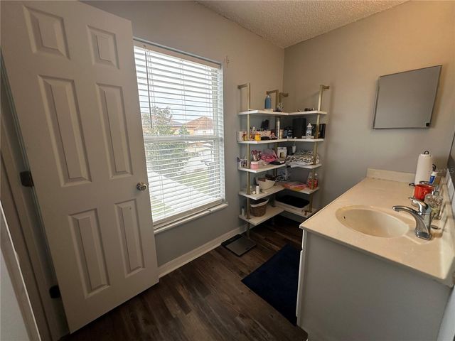 102 WHEATFIELD CIRCLE, Sanford, FL 32771