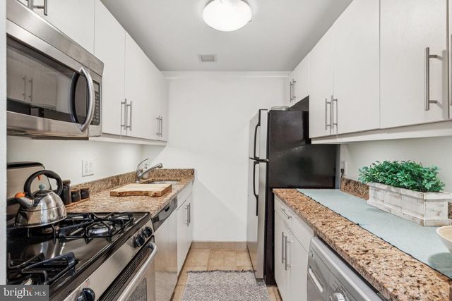 219-29 S 18TH ST #1006, Philadelphia, PA 19103