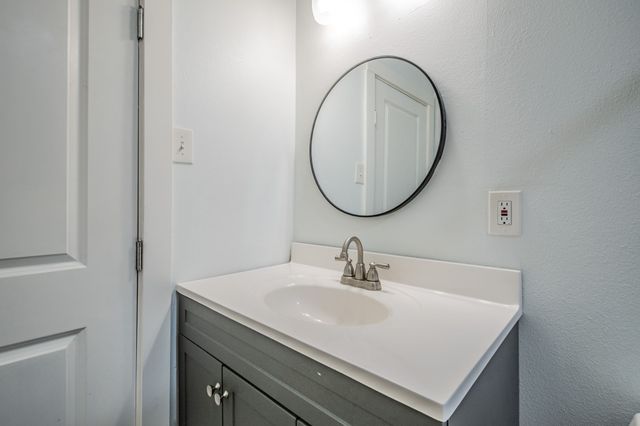 5708 Flamingo Court, Rowlett, TX 75089