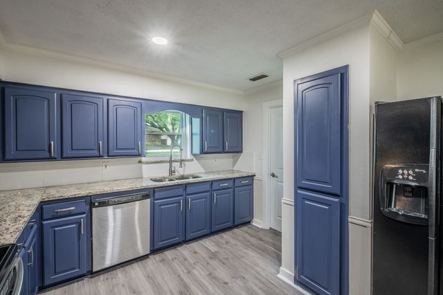 5708 Flamingo Court, Rowlett, TX 75089