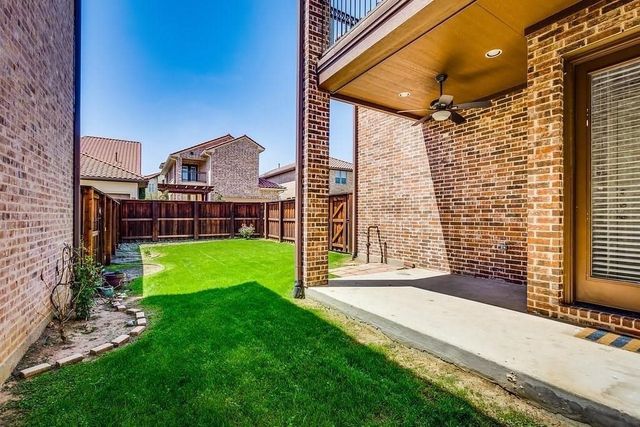 7027 Nueces Drive, Irving, TX 75039