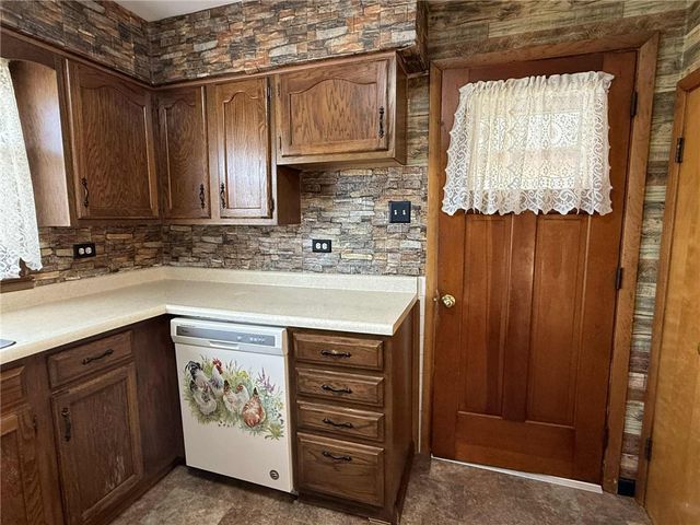 10 DARBY AVENUE, Georges Twp, PA 15436