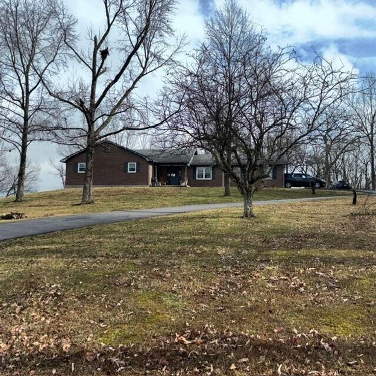 1071 Hawthorne Lane, Lawrenceburg, KY 40342