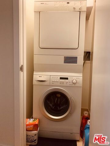 3810 Wilshire Boulevard 2011, Los Angeles, CA 90010