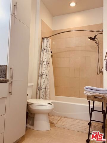 3810 Wilshire Boulevard 2011, Los Angeles, CA 90010