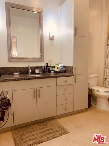 3810 Wilshire Boulevard 2011, Los Angeles, CA 90010