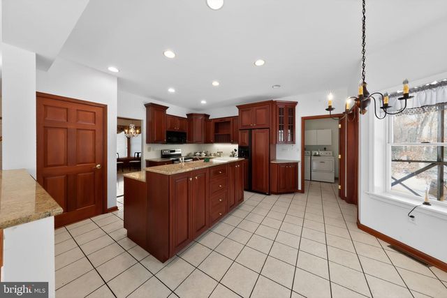 11 DEER CHASE, Pittsgrove, NJ 08318