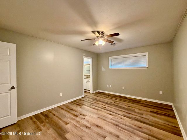 1602 Tanglewood Drive, Clinton, MS 39056
