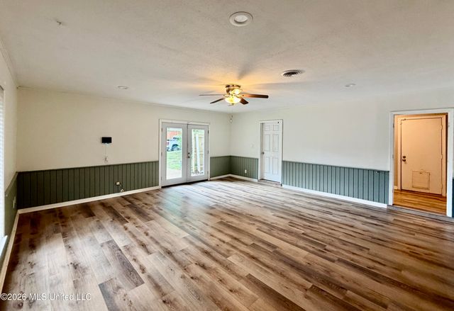 1602 Tanglewood Drive, Clinton, MS 39056