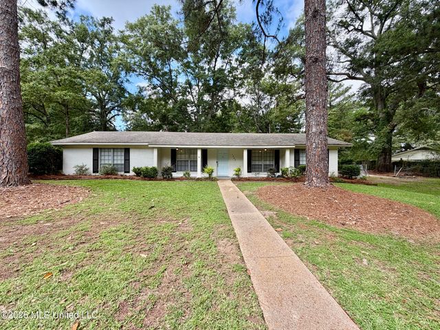 1602 Tanglewood Drive, Clinton, MS 39056