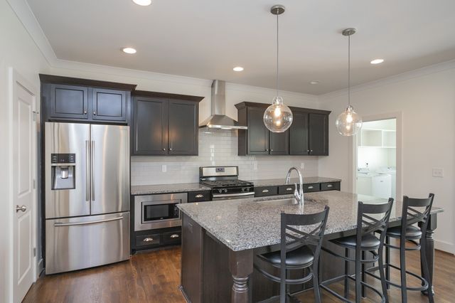 918C Delmas Ave, Nashville, TN 37216