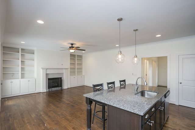 918C Delmas Ave, Nashville, TN 37216