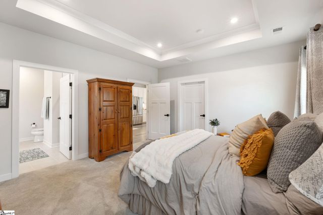 105 Comanche Trail, Simpsonville, SC 29680