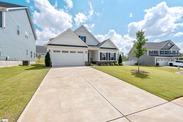 105 Comanche Trail, Simpsonville, SC 29680