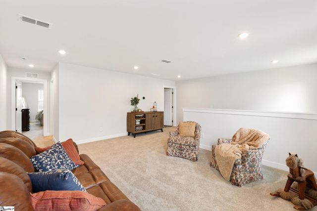 105 Comanche Trail, Simpsonville, SC 29680