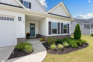 105 Comanche Trail, Simpsonville, SC 29680