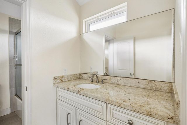 6529 Rolla Street, Houston, TX 77055