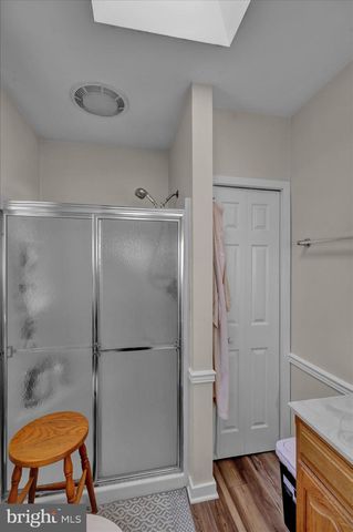 6 W MAPLE AVE, Myerstown, PA 17067