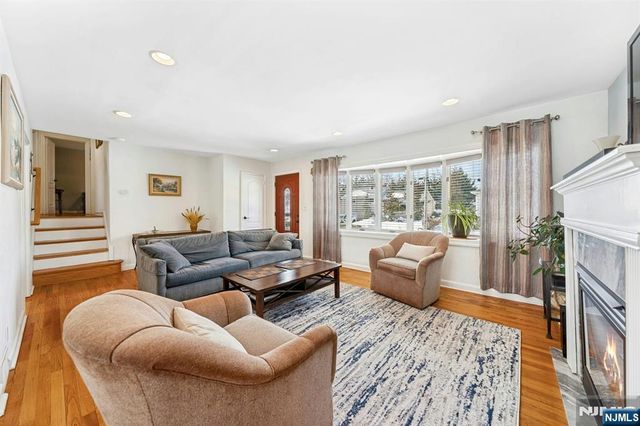 15 Pleasant Street, Dumont, NJ 07628