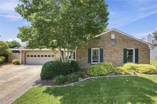 2313 Rockingchair LN, Virginia Beach, VA 23456