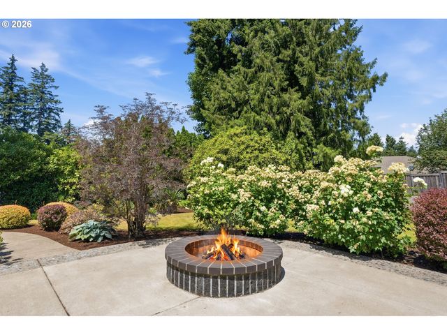 10495 Sw Melnore St, Portland, OR 97225