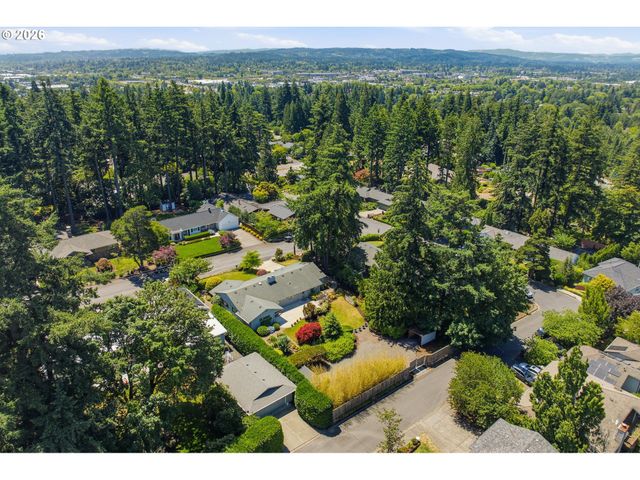 10495 Sw Melnore St, Portland, OR 97225