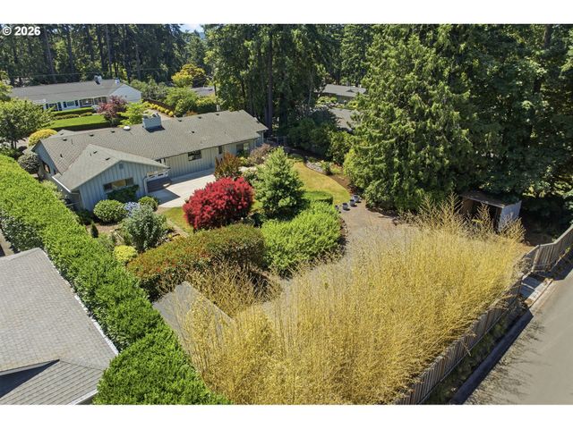 10495 Sw Melnore St, Portland, OR 97225