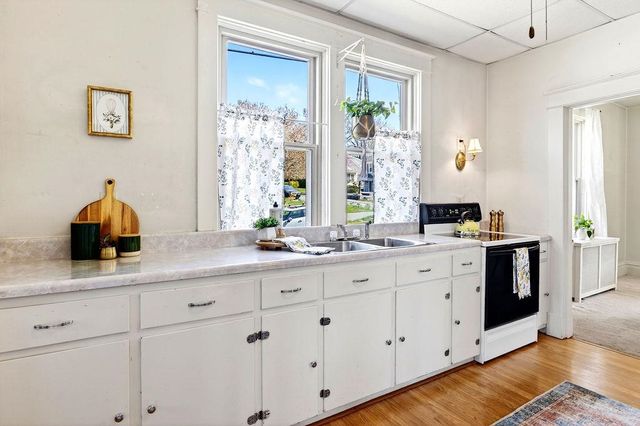 826 SELMA BLVD, Staunton, VA 24401