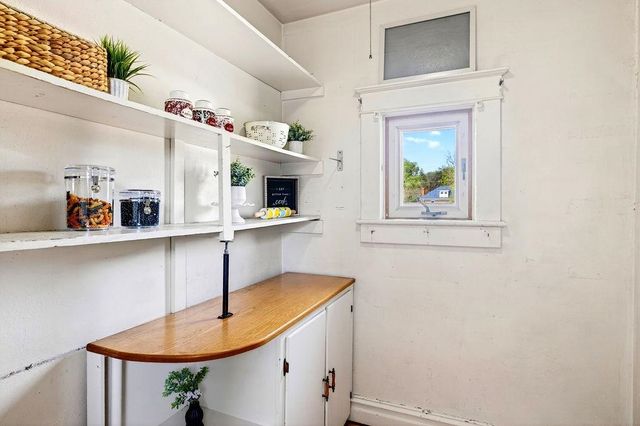 826 SELMA BLVD, Staunton, VA 24401