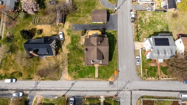 826 SELMA BLVD, Staunton, VA 24401