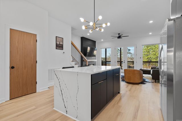 539 Northshore Drive, Hot Springs, AR 71913