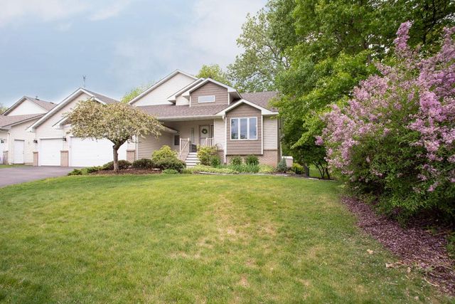 601 Sterling Street S, Maplewood, MN 55119