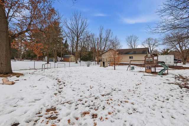 1915 SCHOOL STREET, Stevens Point, WI 54481