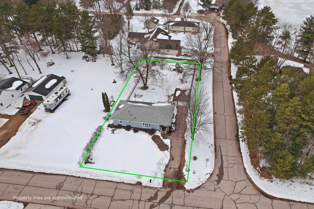 1915 SCHOOL STREET, Stevens Point, WI 54481