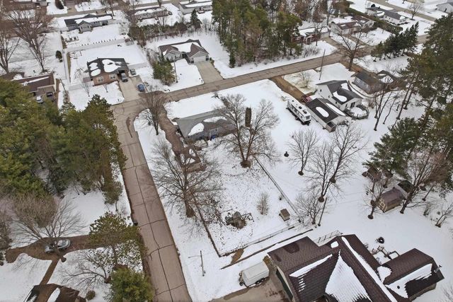 1915 SCHOOL STREET, Stevens Point, WI 54481