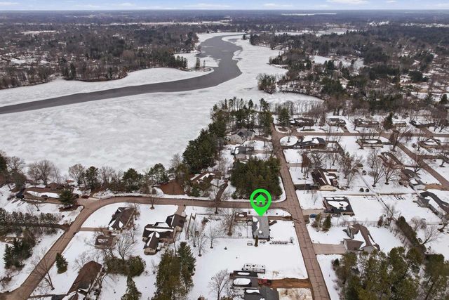 1915 SCHOOL STREET, Stevens Point, WI 54481