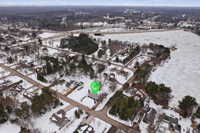 1915 SCHOOL STREET, Stevens Point, WI 54481