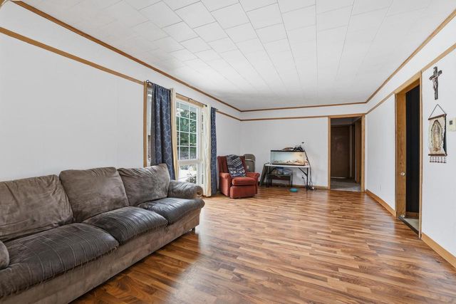 1915 SCHOOL STREET, Stevens Point, WI 54481