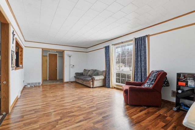 1915 SCHOOL STREET, Stevens Point, WI 54481