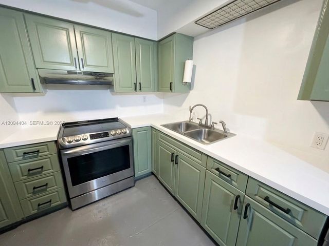 3xxx Jackson Boulevard A, Fort Lauderdale, FL 33312