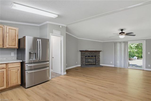 1041 Whitts Road, Madison, NC 27025