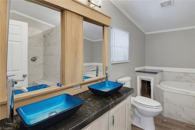 1041 Whitts Road, Madison, NC 27025