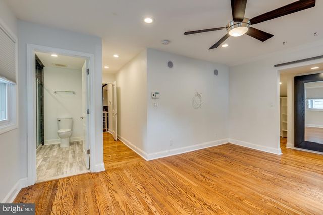 421 FIRESIDE LN, Cherry Hill, NJ 08003
