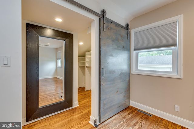 421 FIRESIDE LN, Cherry Hill, NJ 08003