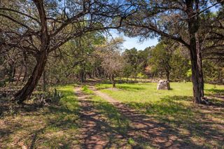 1725 Cripple Creek Stage RD, Dripping Springs, TX 78620