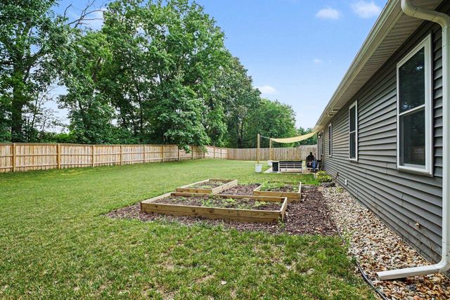58972 Spring Creek Trail, Elkhart, IN 46516