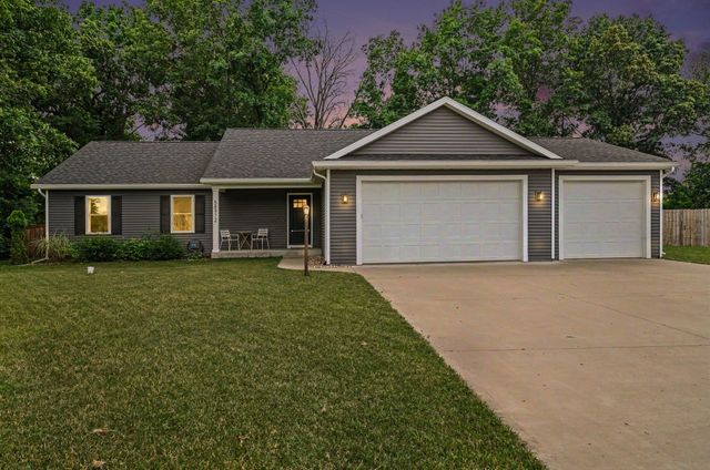 58972 Spring Creek Trail, Elkhart, IN 46516
