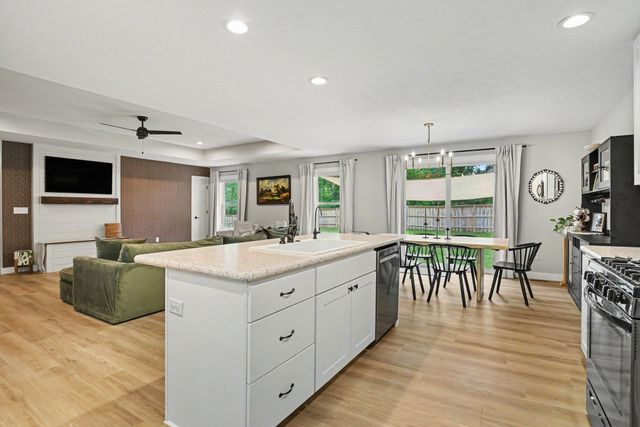 58972 Spring Creek Trail, Elkhart, IN 46516