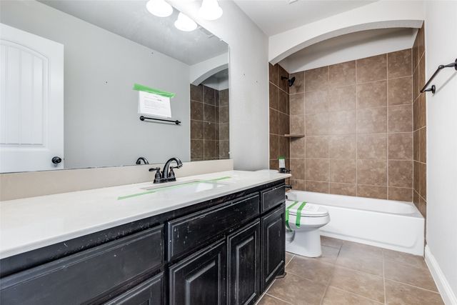 4005 Orchard Park Lane, Midlothian, TX 76065